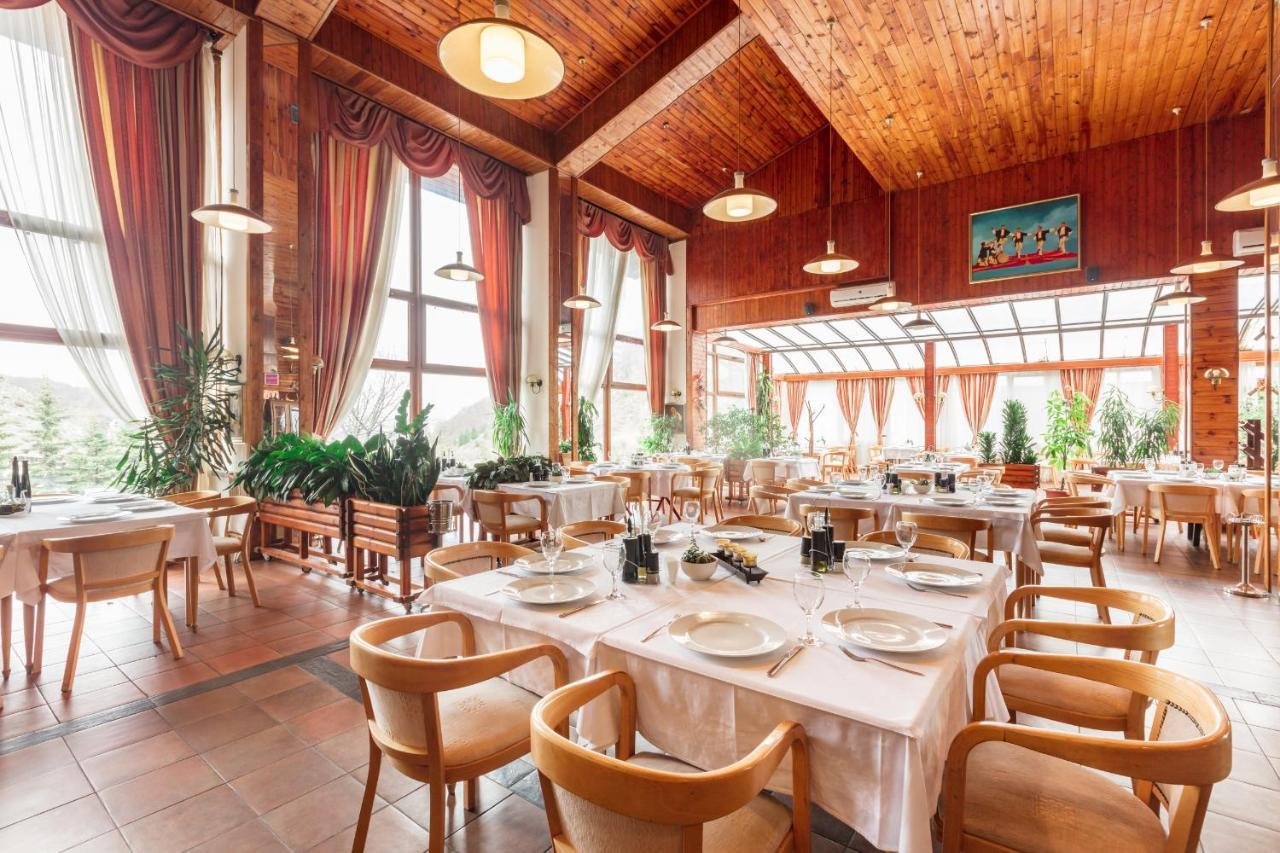 Hotel Bistra, Resort Маврово Екстериор снимка