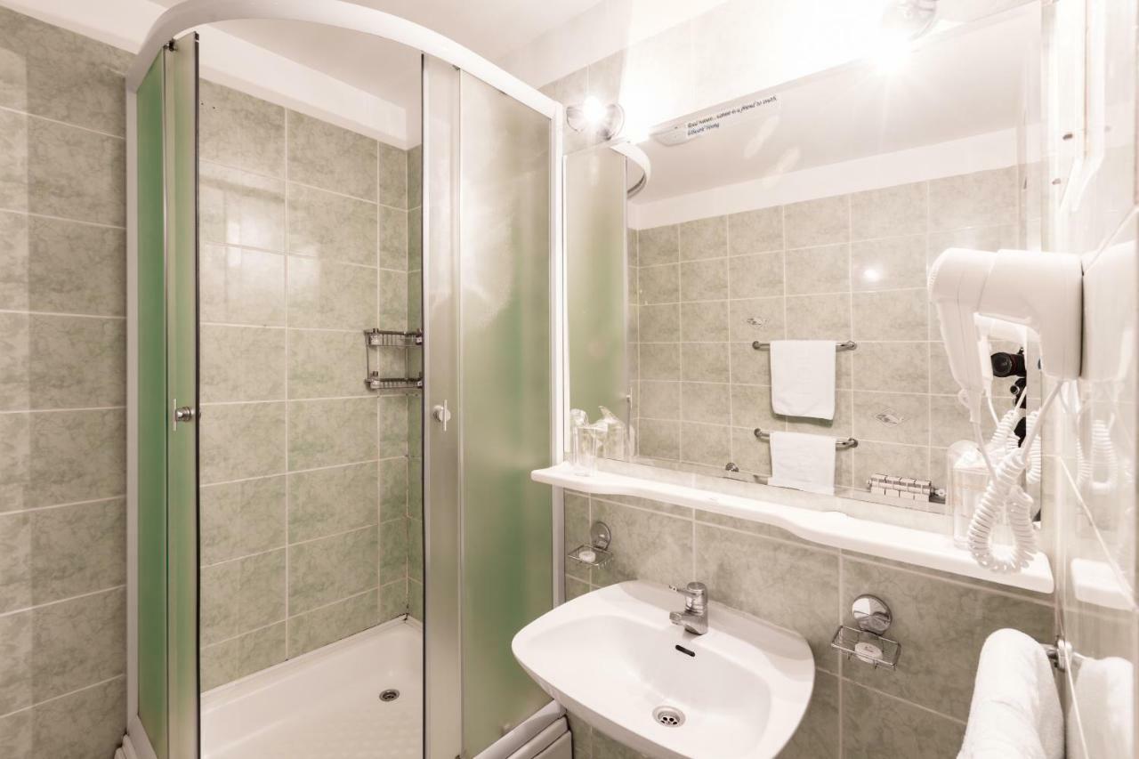 Hotel Bistra, Resort Маврово Екстериор снимка