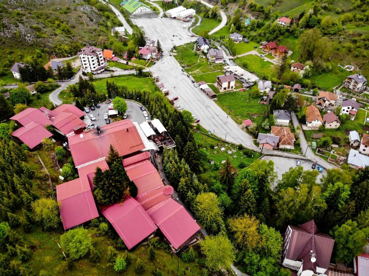 Hotel Bistra, Resort Маврово Екстериор снимка